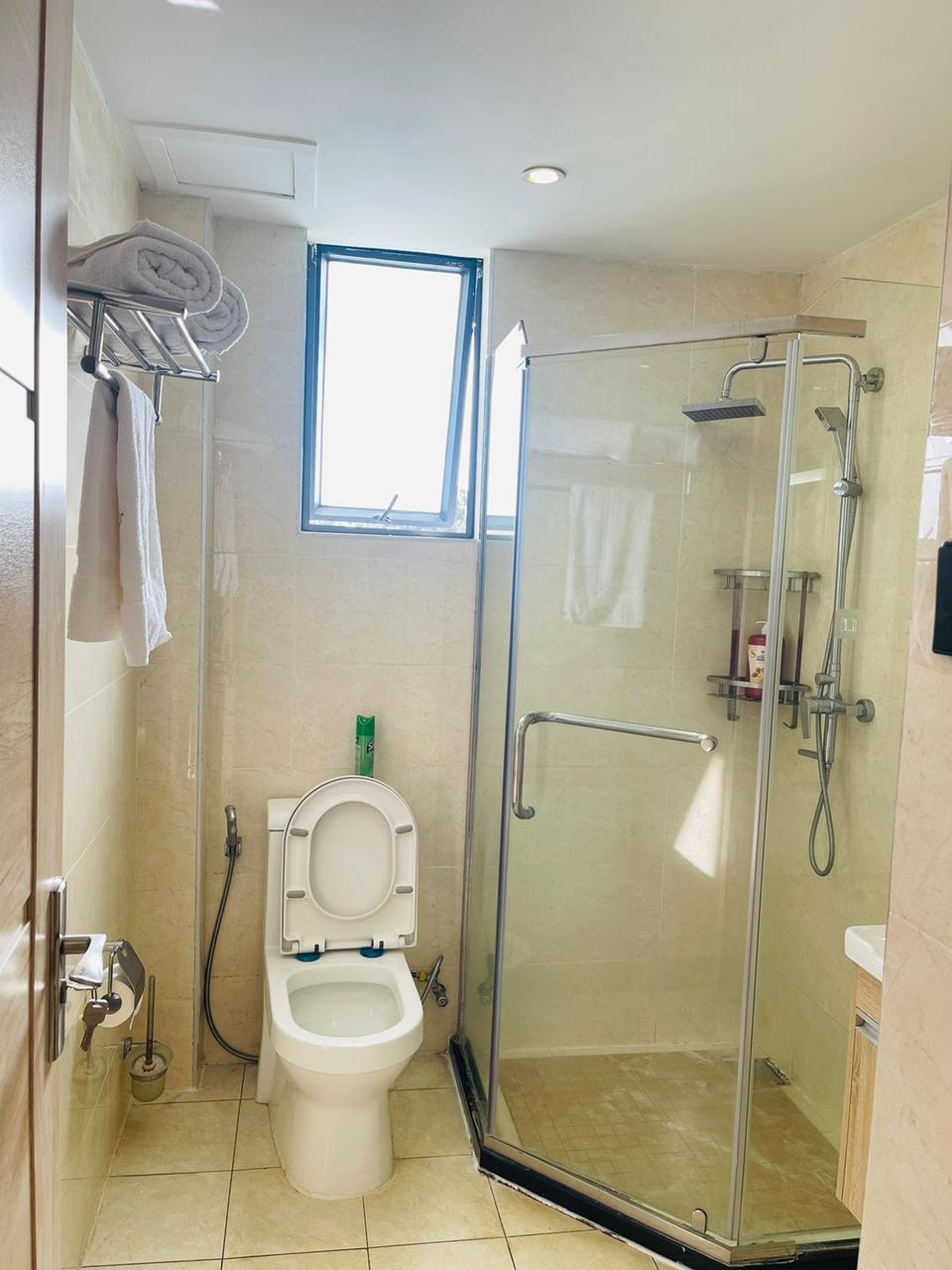 3 bedroom apartment 12