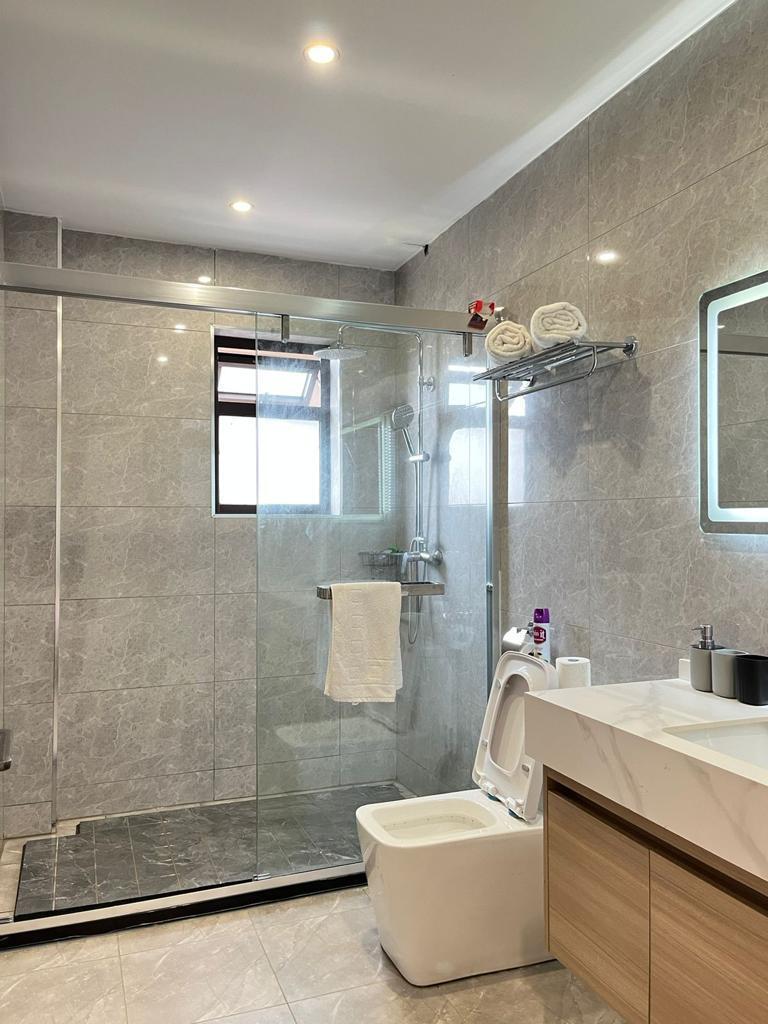 Leoz Suites Fully furnished 11