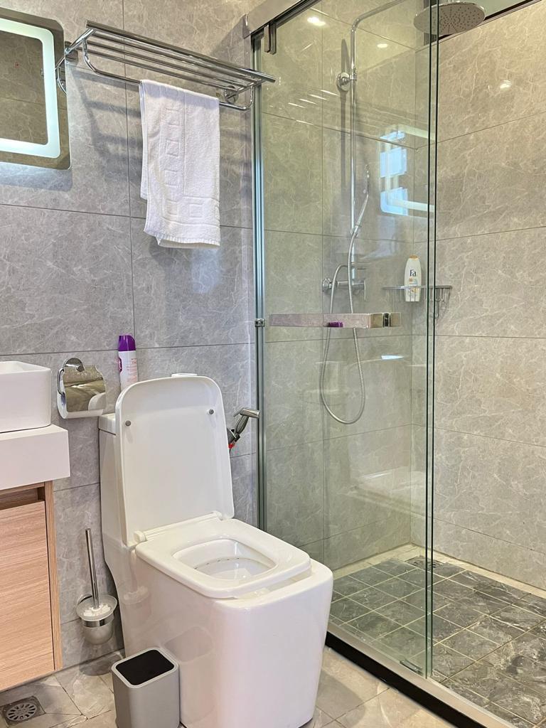 Leoz Suites Fully furnished 20