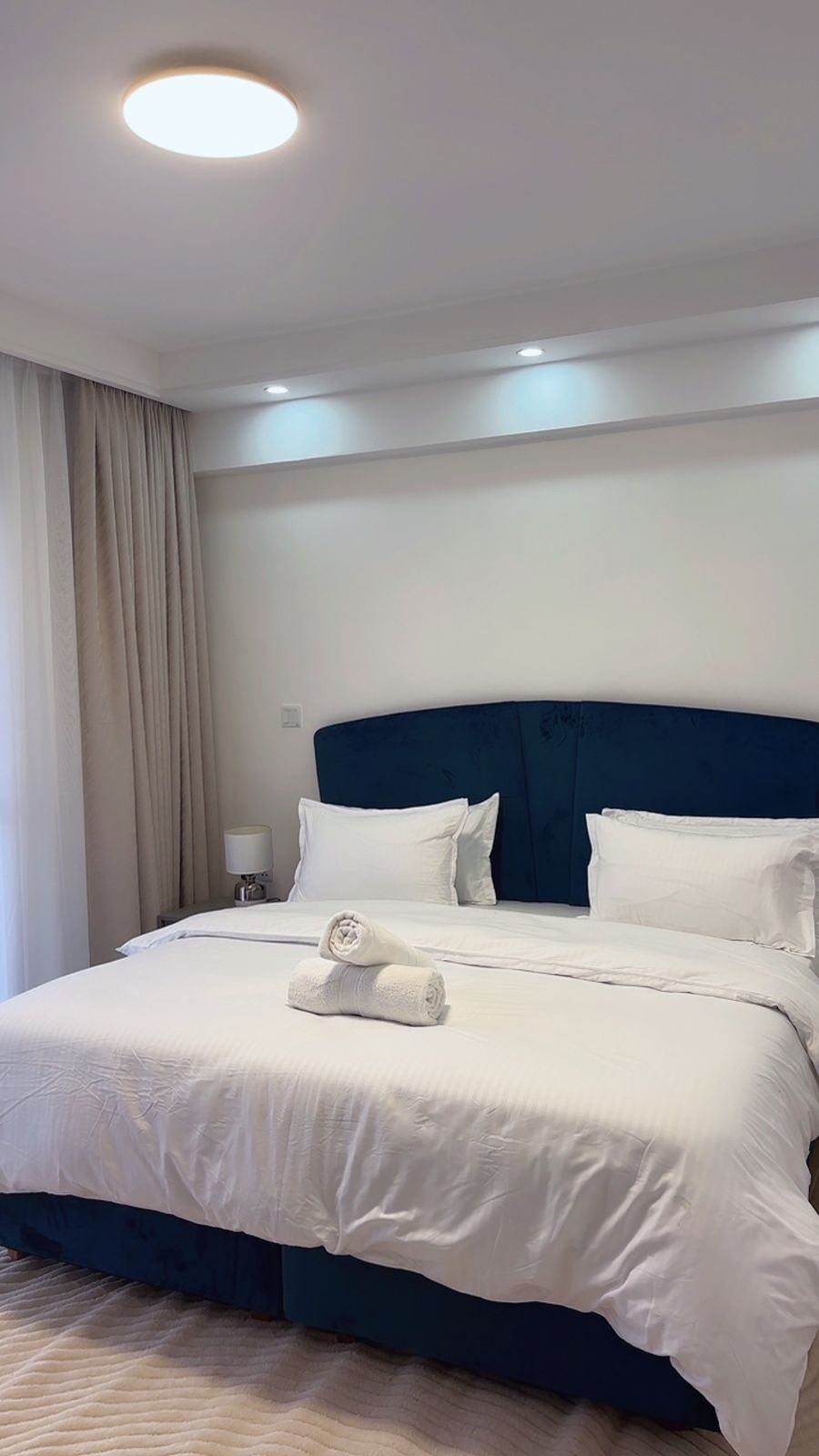 Leoz Suites Fully furnished 2bedroom 13