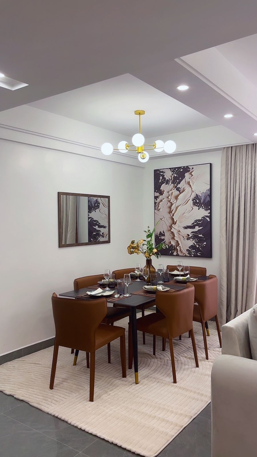 Leoz Suites Fully furnished 2bedroom 2