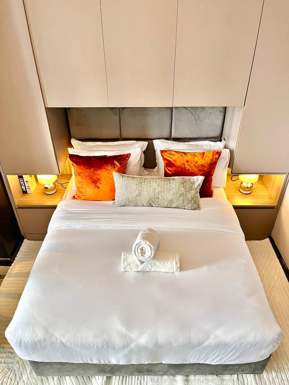 Leoz suites studio unit 10